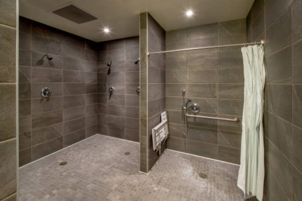 Accessible Ensuite — Fulshear, TX