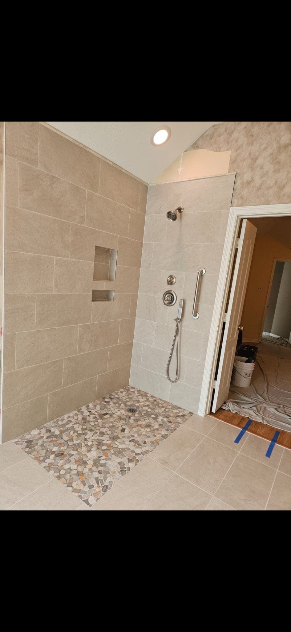 Curbless Spa Shower — Cypress, TX